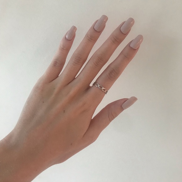 .925 Sterling Silver Heart Band Ring